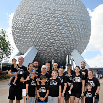 A Day at Disney: How Matching Shirts Made Our Trip Magical