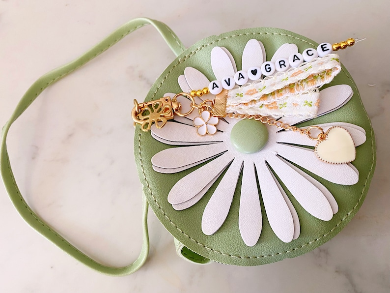 Girls Personalized Name Handbag Daisy Flower First Purse School Bag Princess Toddlers Kids Babies 4, 5, 6 Year Old Birthday Graduation Gift